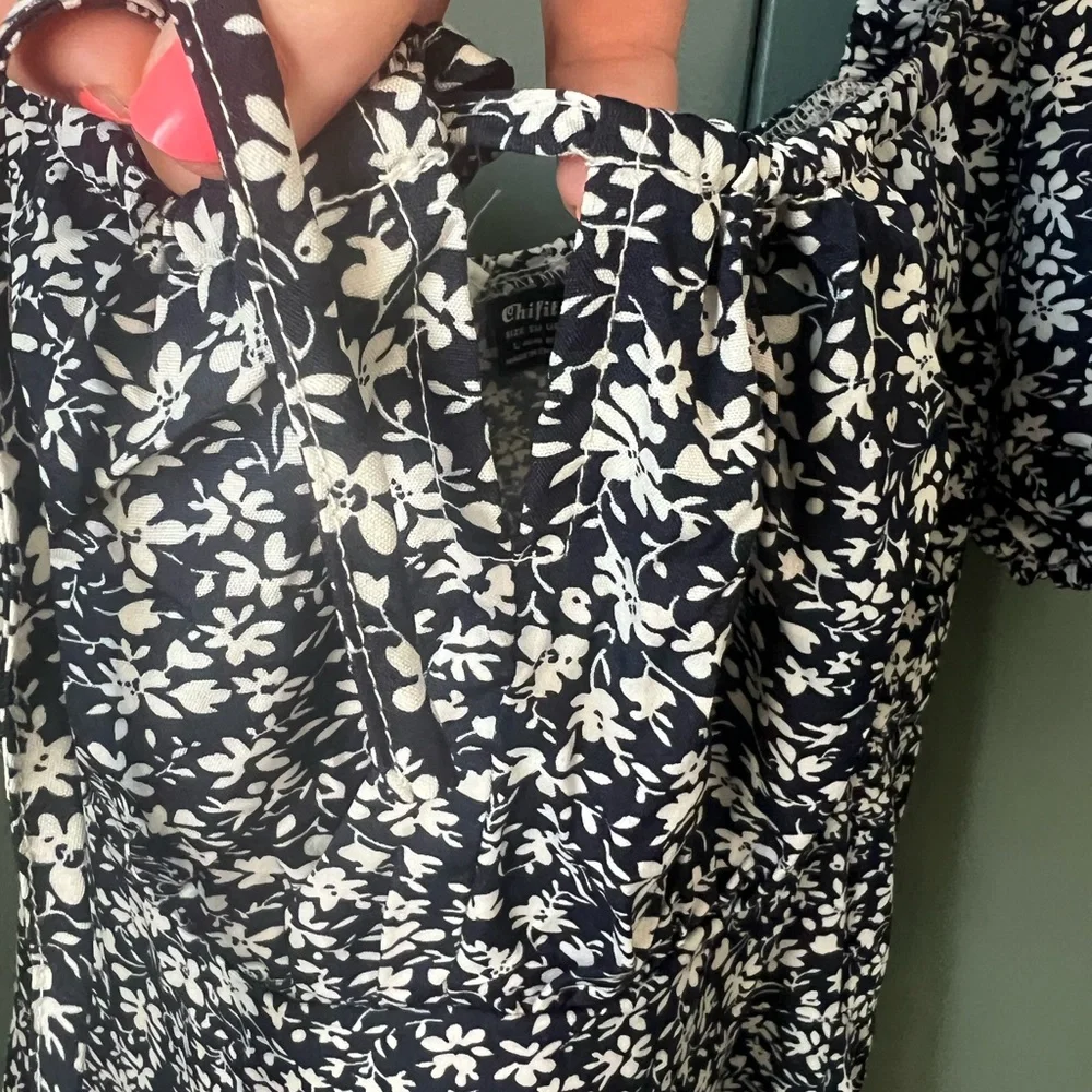 Floral Puff Sleeve Dress - Picture 2 of 4